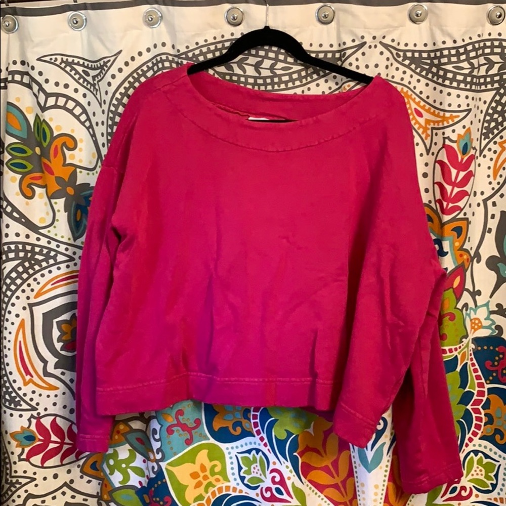 Super soft and flattering sweatshirt top